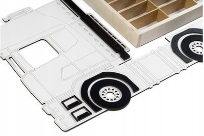 HYLLY HOT WHEELS -AUTOILLE, 80 PAIKKAA AUTOILLE, KUORMA-AUTOILLE JA KUORMAAJILLE