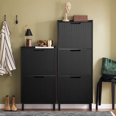 SoBuy Smalt skoskab med 3 klapdøre – 50x19x130cm Pladsbesparende | Sort FSR177-H-SCH
