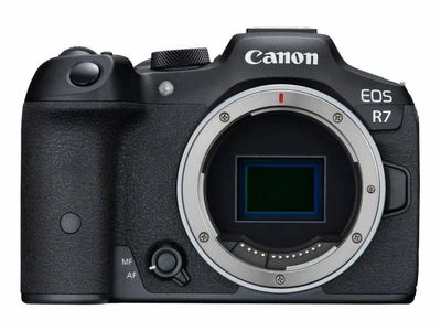 Canon EOS R7 - Digitalkamera - speilløst - 32.5 MP - 4K / 60 fps - kun hus - Wi-Fi, Bluetooth