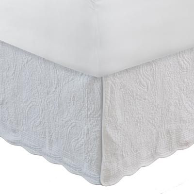 Paisley Quilted Bed Skirt 18" by Greenland Home Fashions in White (Size KING)