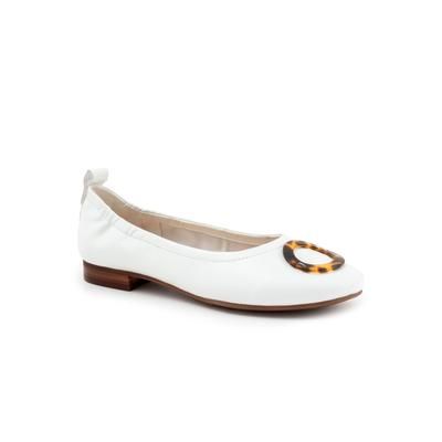 Wide Width Women's Gia Ornament Flat by Trotters in White (Size 8 W)