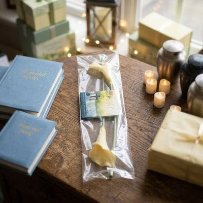 Thin Long Clear Bag Packaging with Seal For Flowers and Utensils Bag Size: 8 7/16" x 27 1/4" 100 Bags Crystal Clear Bags