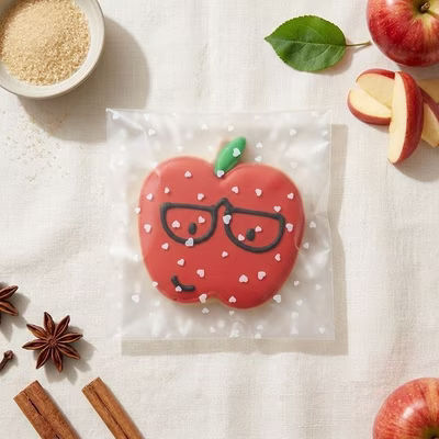 Frosted Flap Seal Bag w/ Hearts |5" x 5"| 100 Pieces