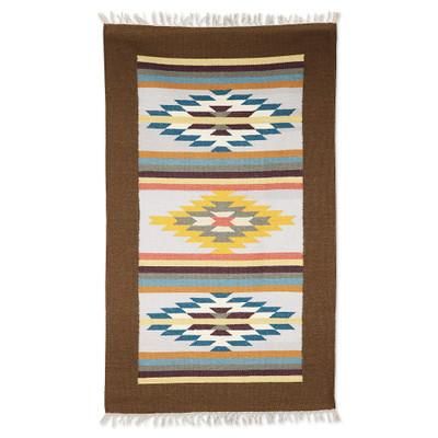 Home Diamonds,'Handloomed Brown Wool Area Rug with Geometric Motifs (3x5)'