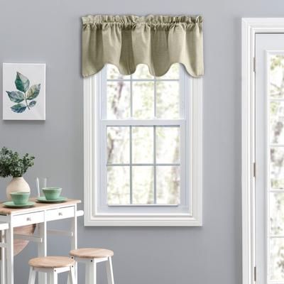Lisa Solidtextured Scallop Valance by Ellis Curtains in Mist