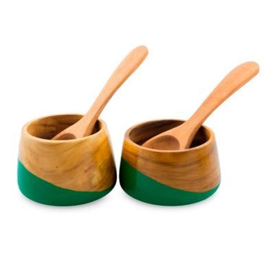 Wood salsa bowls, 'Spicy Green' (pair)