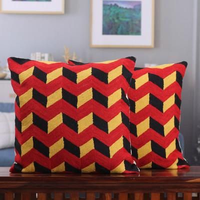 'Zigzag-Patterned Strawberry Cotton Cushion Covers (Pair)'