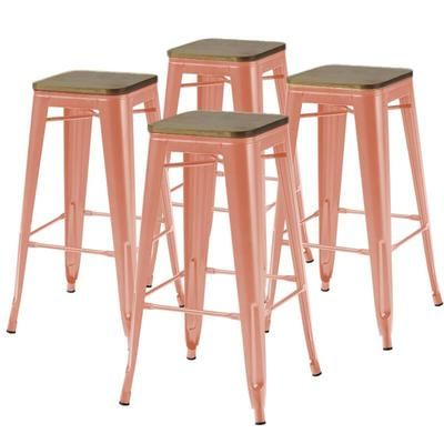 Set di 4 sgabelli da bar in metallo opaco in terracotta e legno.