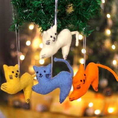 Festive Kittens,'Set of 4 Handcrafted Cat-Shaped Wool Felt Ornaments'