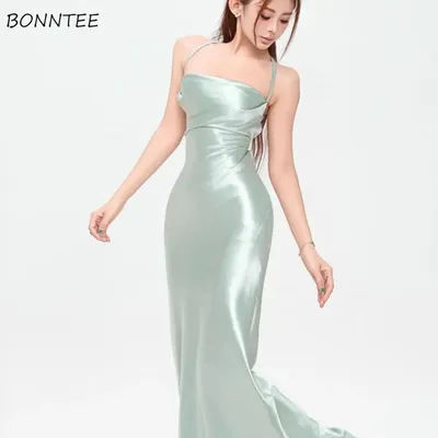 Robes en satin vert menthe pour femmes, mince, dos nu, hanche enveloppée, dames élégantes, sexy, style européen, simple, ins, fête