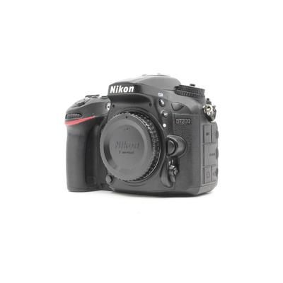 Used Nikon D7200