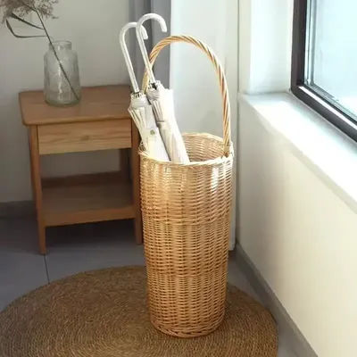 Ombrello in rattan intrecciato semplice da portare nel secchio Portaoggetti portatile per la casa nordica Portaoggetti da pioggia Cestino organizzatore in vimini