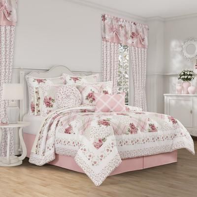 Bungalow 4 Piece Comforter Set by Royal Court in Rose (Size CALKNG)