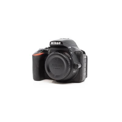 Used Nikon D5600