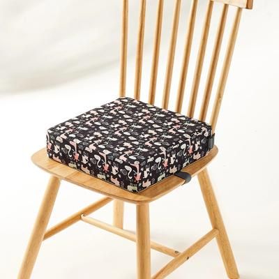 INSULAR Adjustable Booster Seat Cushion For Kids With Removable Cover For Dining And Seating Support giraffe