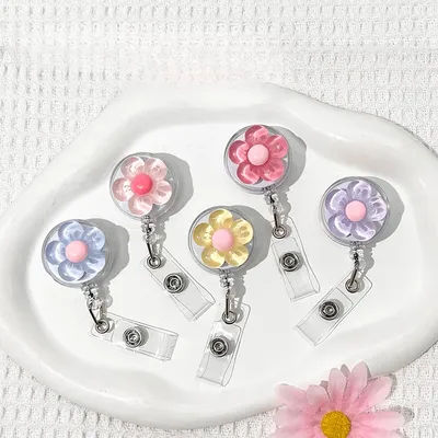 Cute Transparent Floral Badge Reel for Women Retractable Worker ID Card Pull Buckle Doctore Nurse ID Card Badge Holder Clip