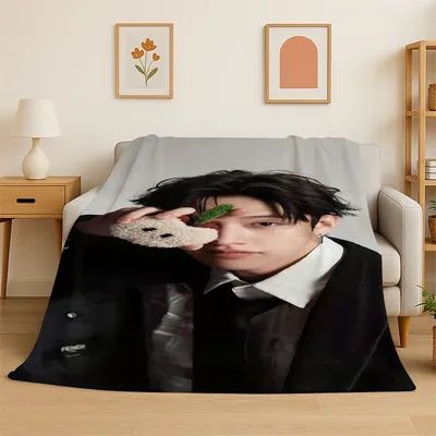Kpop Bang Chan Stray Kids Music Flannel Blanket Soft Warm Throw Blanket for Bedroom Living Room Bed Travel Camping Picnic Gift
