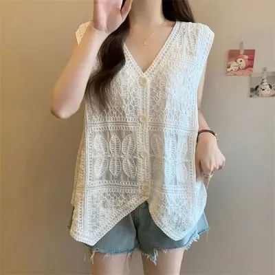 Gilet bohème en dentelle brodée pour femmes, col en V, boutons, sans manches, haut décontracté