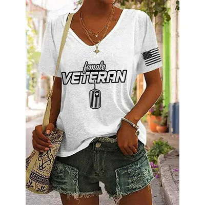 T-shirt à col en V avec motif drapeau américain pour femmes, hauts décontractés à manches courtes, vêtements multicolores pour le quotidien au printemps et en été