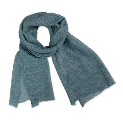 'Peruvian-Made Textured 100% Baby Alpaca Scarf in Jade Green'