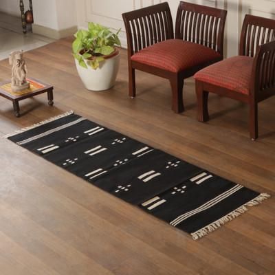 '2x6 Dot and Dash Morse Code-Inspired Cotton Dhurrie Rug'