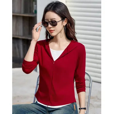 T-shirt à manches longues rouge vin de style coréen pour femmes automne nouvelle mode haut de gamme grande taille faux haut décontracté à capuche deux pièces