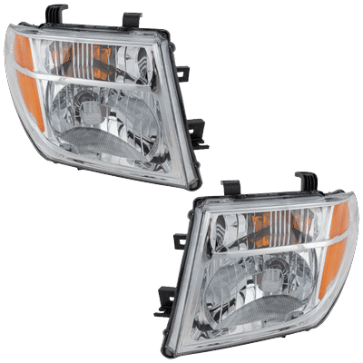 2006 Nissan Pathfinder Driver and Passenger Side Headlights, with Bulbs, Halogen