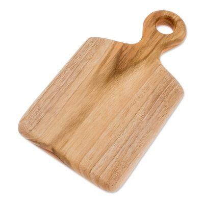 Perfect Platter,'Handmade Teak Wood Cutting Board from Guatemala (10 in.)'