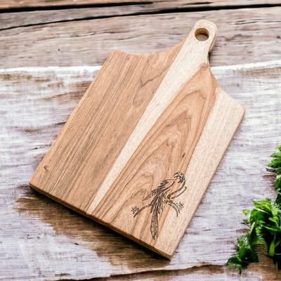 Macaw's Delicacies,'Handcrafted Laurel Wood Cutting Board with Macaw Engraving'