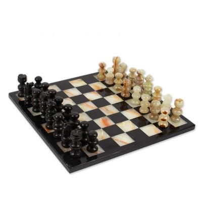 Verdant Challenge,'Onyx and Marble Chess Set in Black and Green from Mexico'