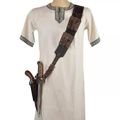Punk Gotico Rinascimento 17° secolo Costume Cosplay Fodero Portaspada Cavaliere Vichingo Cavaliere Celtico Ranger Elfico Costume Per uomo Per donna Unisex Costumi da pirata Halloween Carnevale