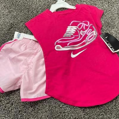 Nike Shirts & Tops | Girls Nike Size 4 Top And Shorts Nwt | Color: Pink | Size: 4g