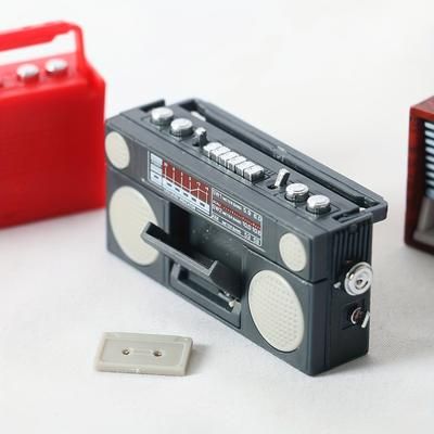 TEMU 1pc Dollhouse Miniature Simulative Retro Tape Recorder Mini Model, Gift Christmas Gift