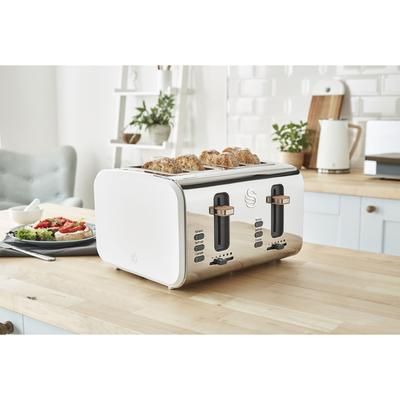Nordic 4 Slice Toaster - White by Salton® in White