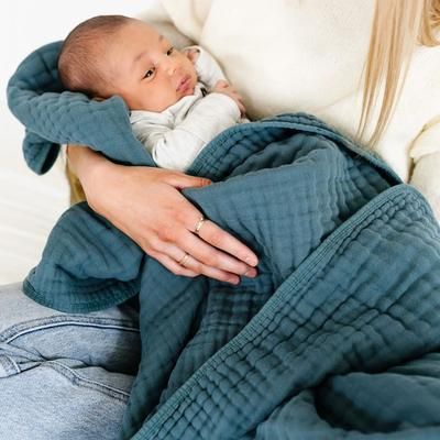 Lou Lou & Company Cloud Muslin Quilt - Balsam, Large