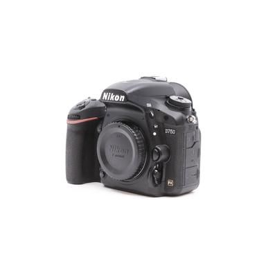 Used Nikon D750