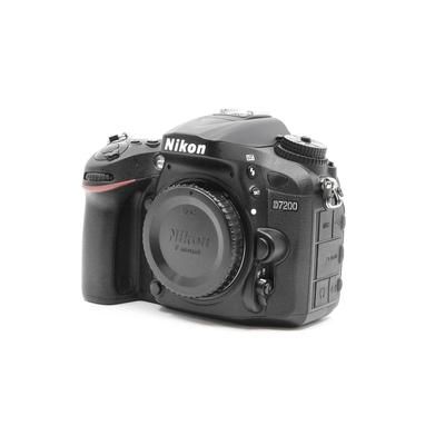 Used Nikon D7200