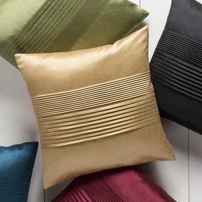 Early 18" x 18" Traditional Olive Throw Pillow - Boutique Rugs