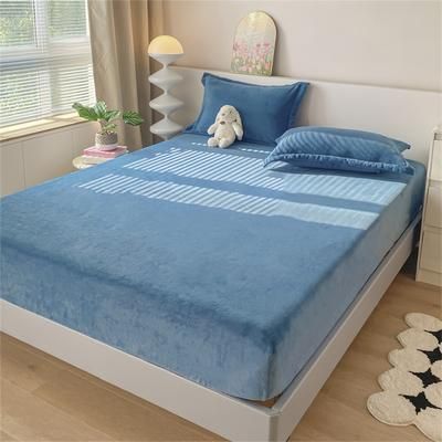 TEMU 3pcs Super Soft 200g Fabric Milk Velvet Fitted Sheet, Soft And Comfortable Bed Cover, Autumn And Winter Warm Mattress Protector, Deep Pocket, Fit Sheets + Pillowcase