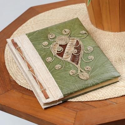 'Turtle-Themed Natural Fiber Journal with 41 Rice Paper Pages'