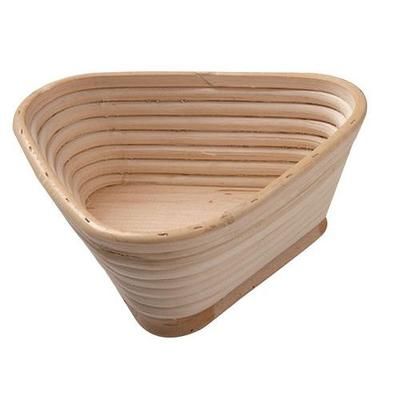 Banneton Triangle Osier 180mm_118 525 - Matfer