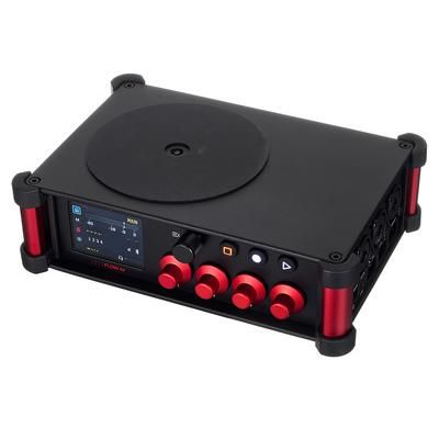 Behringer Flow 4V
