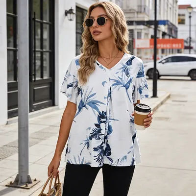 Fashion Blue Botanical Print Tunic , Button Detail V-Neck Bell Sleeve Blouse , Lightweight Vacation Shirt for Ladies