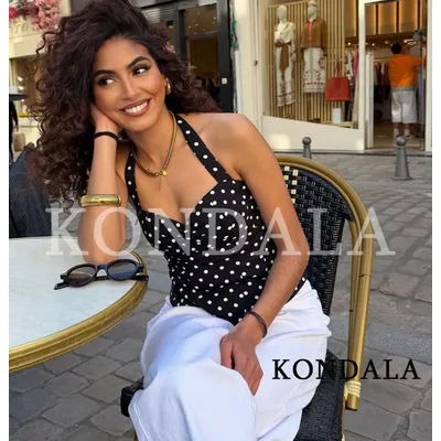 KONDALA Hauts à pois pour femmes, style urbain, tendance chic d'été, haut licou ajusté, nouvelle collection 2026, haut élégant et romantique pour les vacances, pour femmes