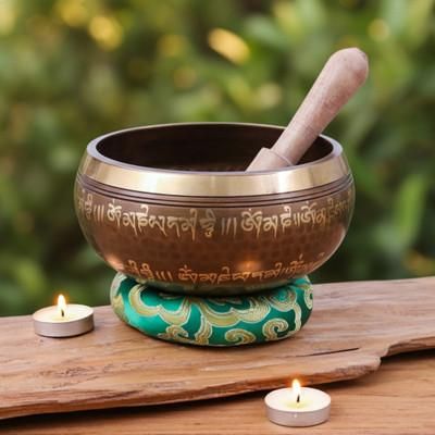 '3-Piece Brass Alloy Singing Bowl Mallet and Cushion Set'