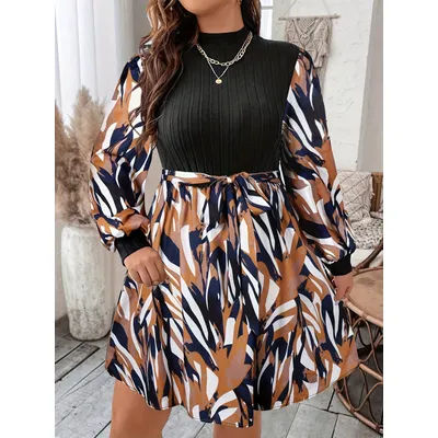 Robe imprimée patchwork grande taille, haut en tricot côtelé avec jupe imprimée abstraite et ceinture à la taille