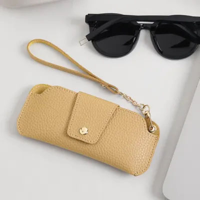 Étui à lunettes portable en cuir PU avec cordon en cuir, sac de rangement pour lunettes, style coréen, clip à lunettes, étui à lunettes de soleil