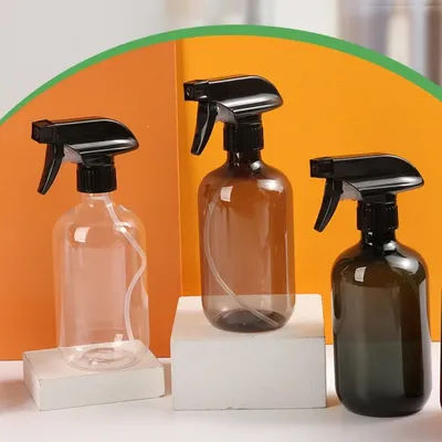 2Pcs 500ml Plant Water Spray Bottle Plastic BPA Free Spraying Bottles Fine Mist with Adjustable Nozzle Empty Spray Bottle