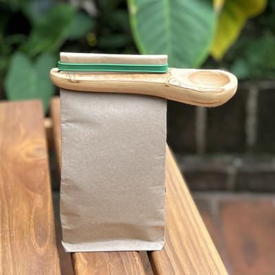 'Rustic-Style Coffee Tree Wood-Made Spoon Clip Carved by Hand'