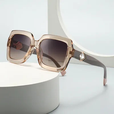 Lunettes de soleil tendance de style européen et américain pour femmes, lunettes haut de gamme, anti-UV, lunettes de soleil rétro pour hommes, style célébrité d'Internet 2603